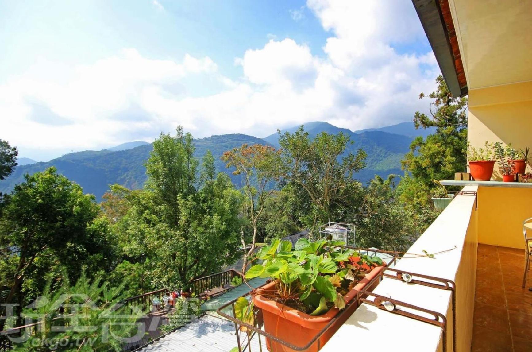 Nantou Fruit House Apartment Ren'ai Exterior photo